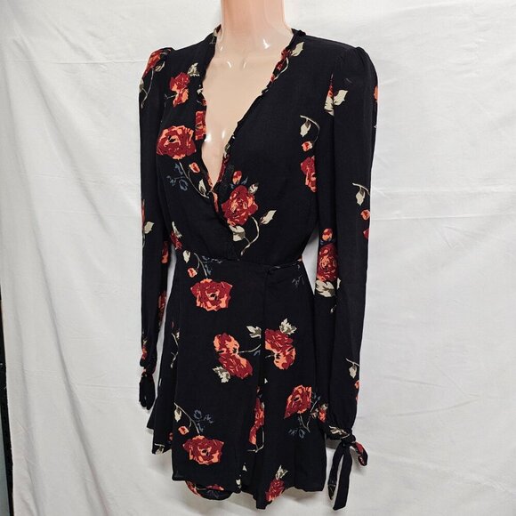 Reformation Floral Wrap Short Dress Women Size XS Black - Picture 13 of 16